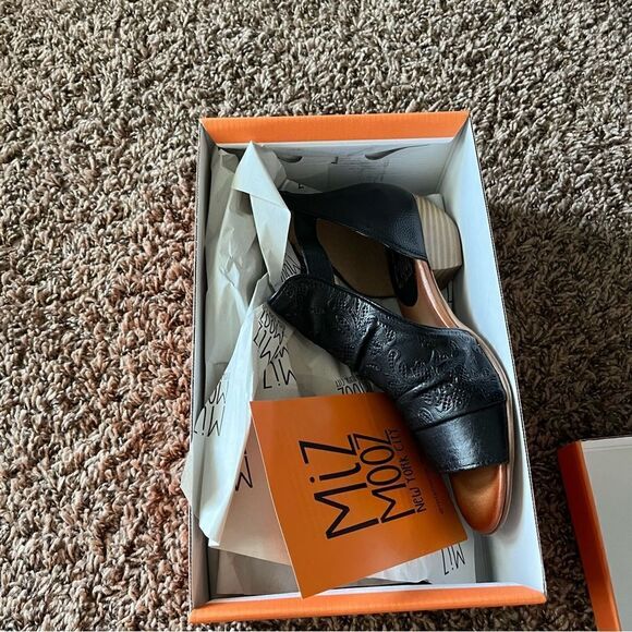 Miz Mooz Leather Wide Width Heeled Sandals - Picture 14 of 16